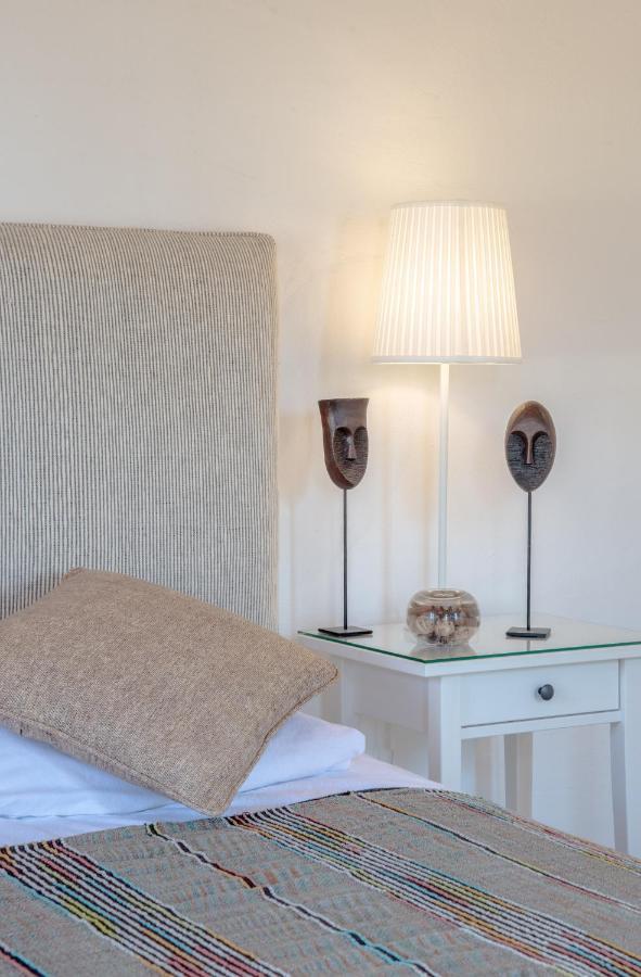 The Carob Tree Villa - Rustic Luxury Home With Access To Pool And Restaurant ラルナカ エクステリア 写真